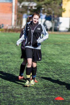 Bild 6 - B-Juniorinnen SV Henstedt-Ulzburg - MTSV Olympia Neumnster : Ergebnis: 0:4